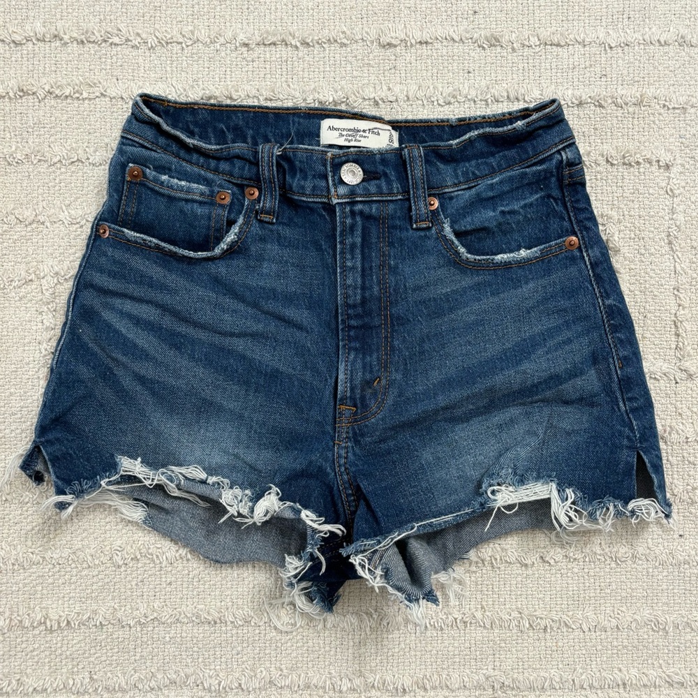 Abercrombie & Fitch The Cutoff Short High Rise